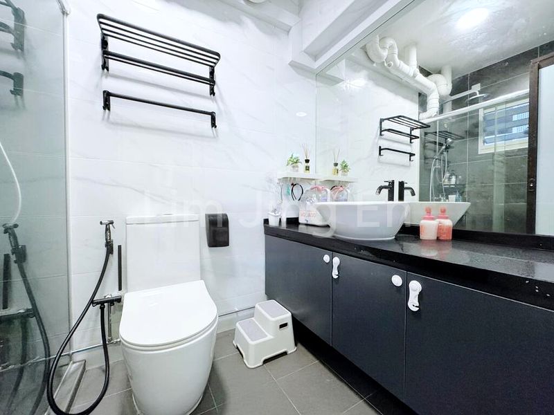5 Room (5I) HDB for Sale in  106A Punggol Field - Image 7